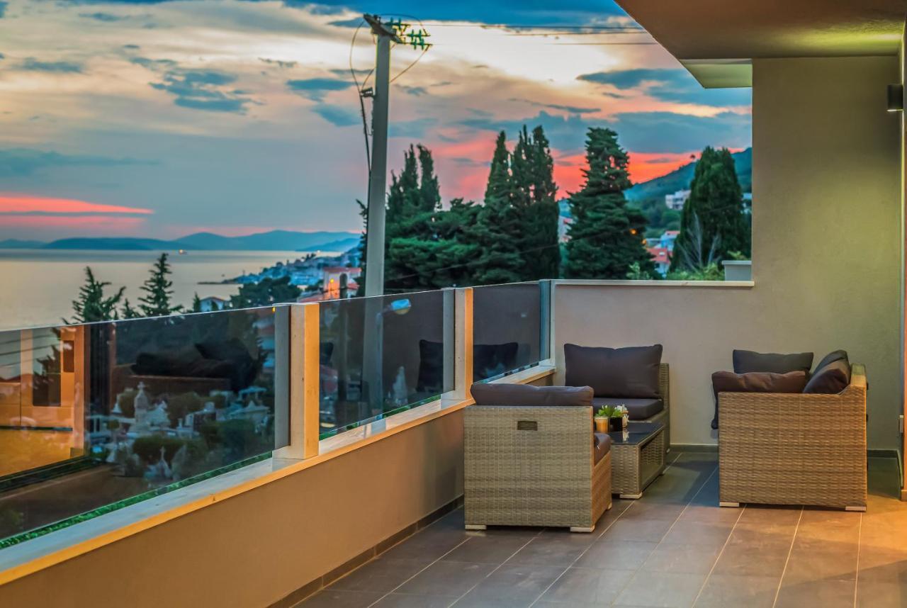 Luxury Apartment Lorena - Private Heated Pool - 耶塞尼采 外观 照片